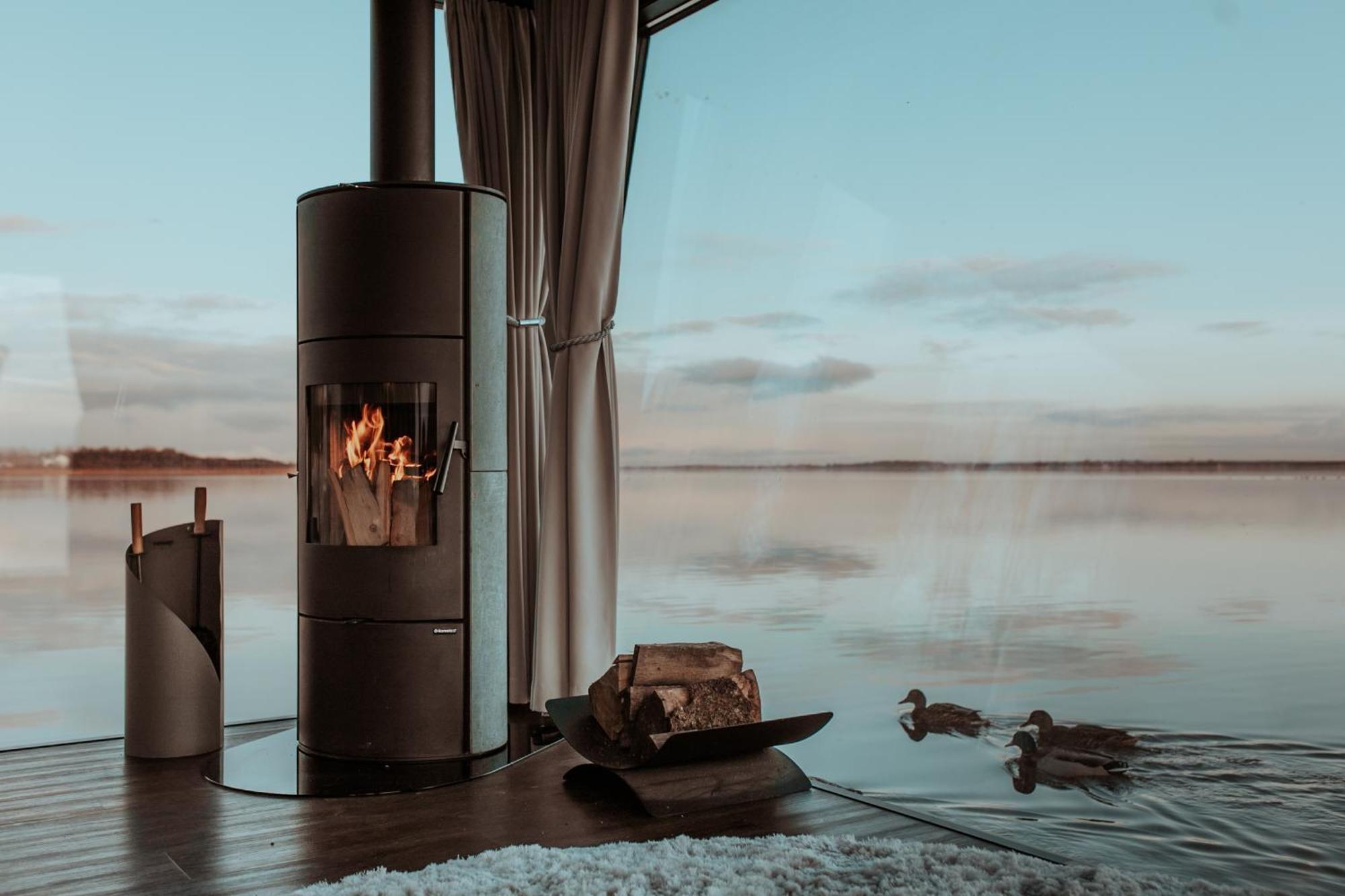 Grand Ht Houseboats - Domki Na Wodzie - Sauna, Jacuzzi, Kominek Mielno  Eksteriør billede